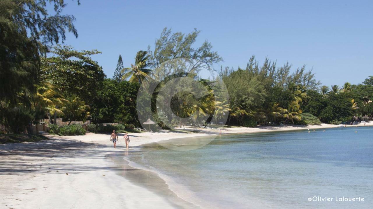 Fantastic Spacious Beachfront Villavacances Grand Baie Exterior photo